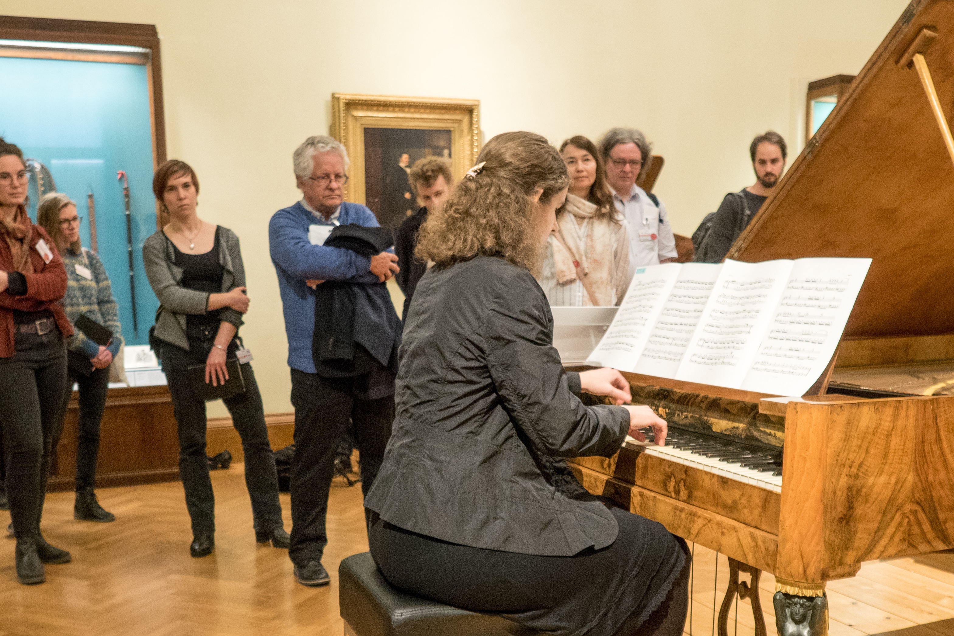 Treffen der Fachgruppe Musikinstrumente in Wien. Martin Vogelsanger referierte über seine Diplomarbeit an der HdK Bern, den Hammerflügel von Franz Dorn, Wien ca. 1815, hier musikalisch vorgestellt durch die Pianistin Ines Schüttengruber (Foto: Markus Brosig)