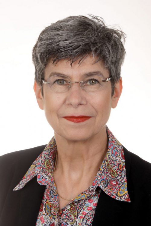 Helene Tello