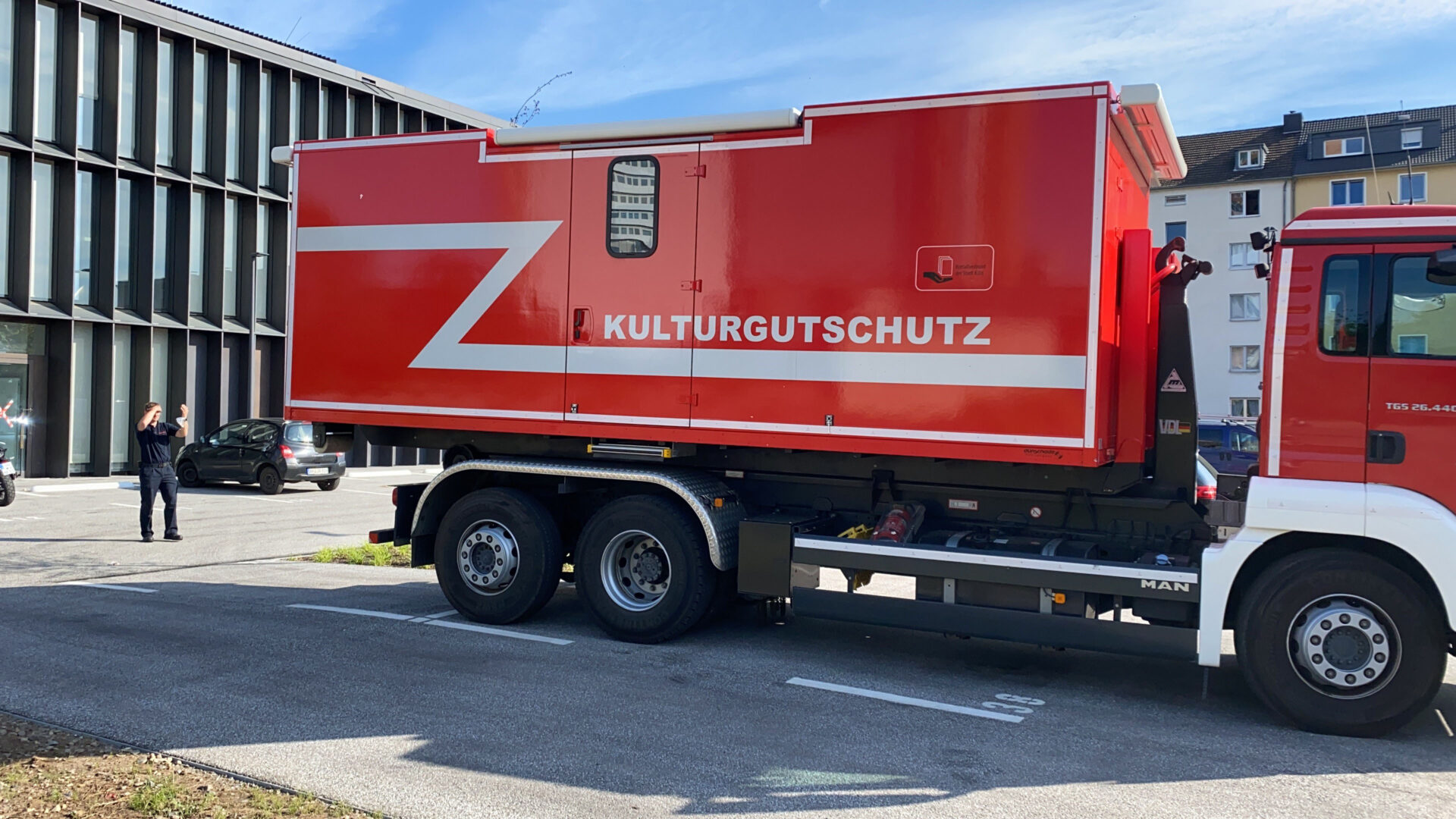 Dem Modellprojekt Abrollcontainer des Kölner Notfallverbunds sollen weitere Notfallcontainer für den Kulturgutschutz folgen. (Foto: Stadt Köln)
