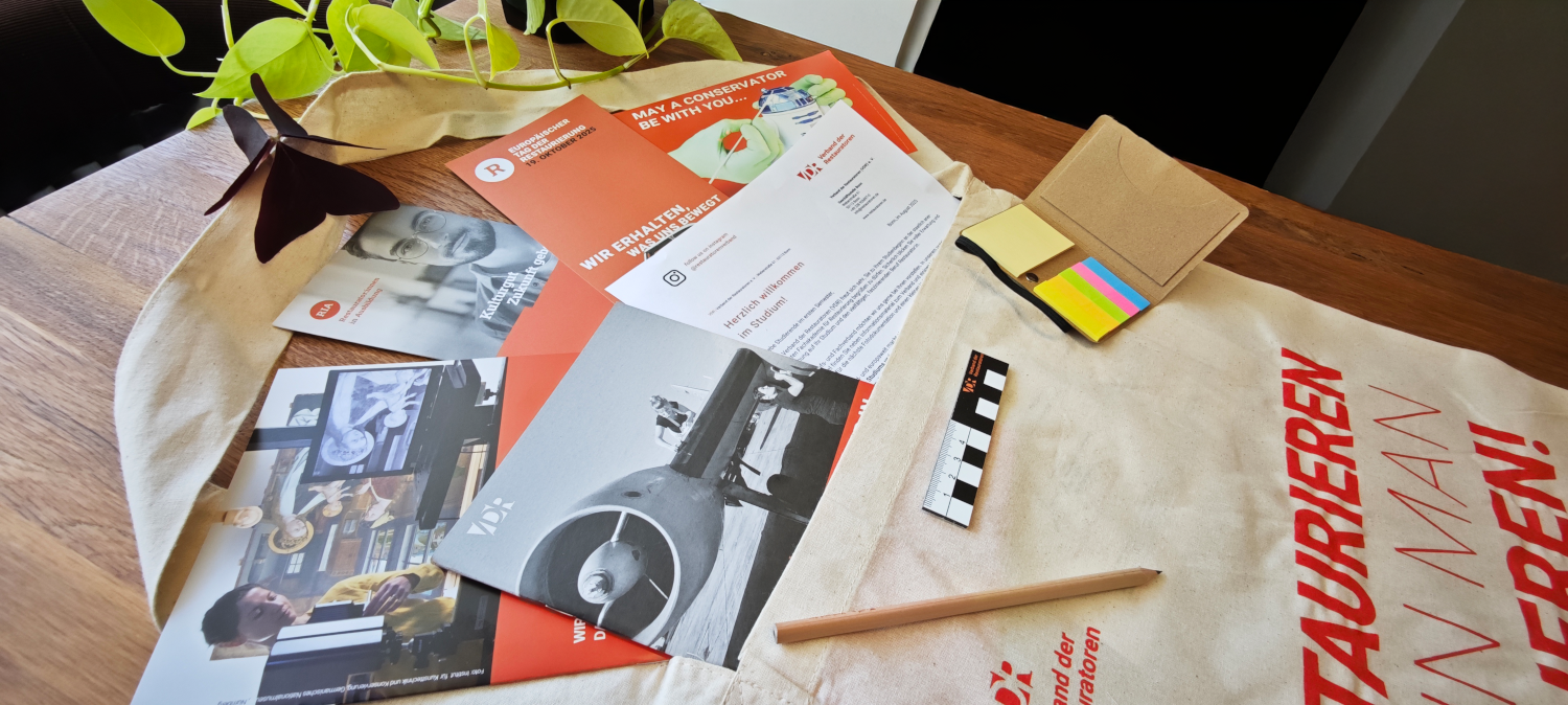 Willkommenspaket  mit VDR-Beutel, Informationen, Fotomaßstab und Notizmaterial.