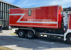 Dem Modellprojekt Abrollcontainer des Kölner Notfallverbunds sollen weitere Notfallcontainer für den Kulturgutschutz folgen. (Foto: Stadt Köln)
