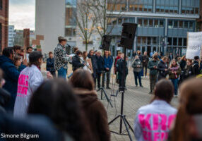 Kundgebung der Studierenden auf dem Campus der HTW mit Appell des VDR. Foto: Simone Bilgram